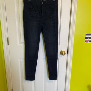 Dark wash high ride American Eagle straight leg jeans